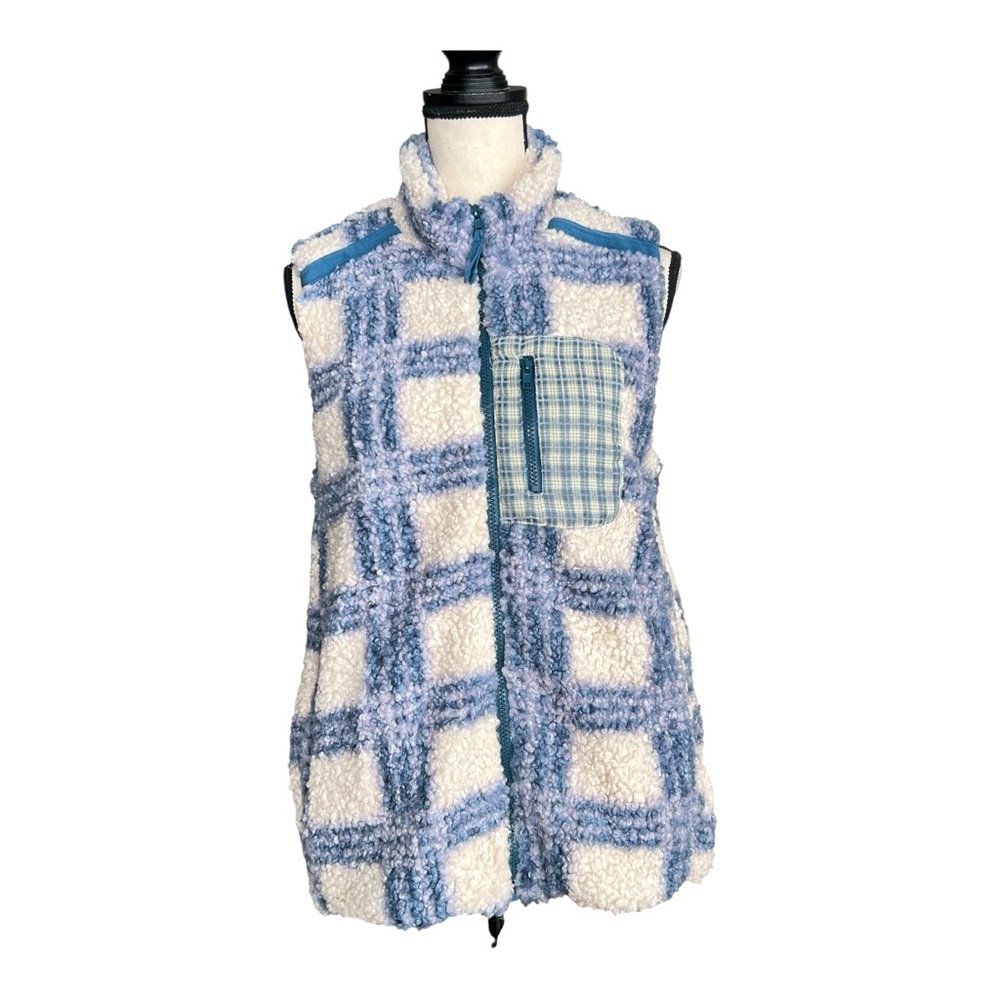 Umgee Plaid Sherpa Vest in Blue and Cream Size S